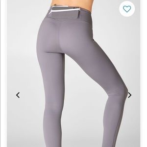 NWT Fabletics Trinity High-Waisted pocket legging